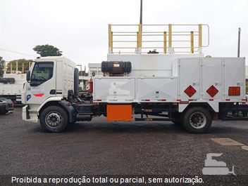 Caminhão Volvo VM 270 4x2 2p (Diesel) (E5)