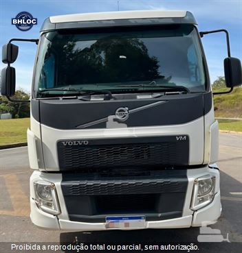 Caminhão Volvo VM 330 8x2 2p (Diesel) (E5)