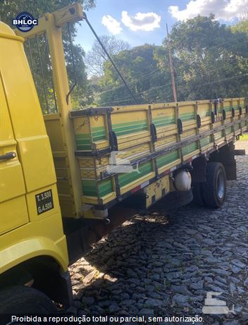 Caminhão Volkswagen 8-120/8-120 euro3 Worker 2p (Diesel)