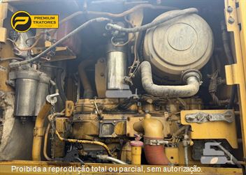 Motoniveladora Caterpillar 140K