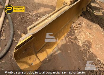Motoniveladora Caterpillar 140K