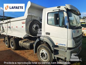 Caminhão Mercedes-Benz Axor 2831 6x4 2p (diesel)