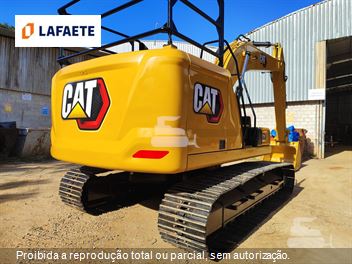 Escavadeira Caterpillar 320