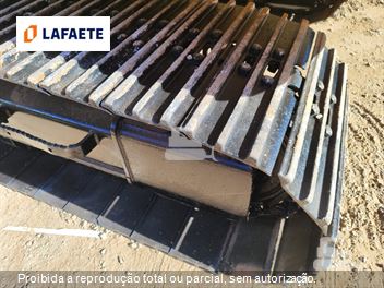 Escavadeira Caterpillar 320
