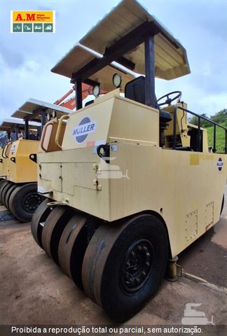 Rolo Compactador Muller AP26