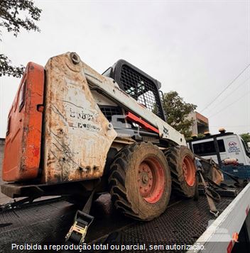 Mini-Carregadeira Bobcat S450