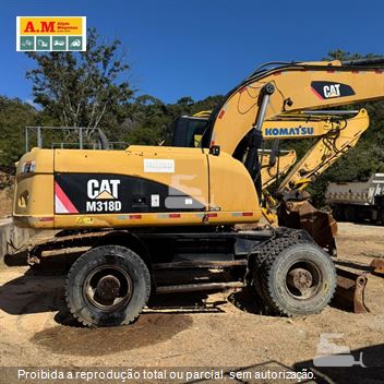Escavadeira Caterpillar 318D2