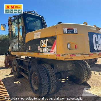 Escavadeira Caterpillar 318D2
