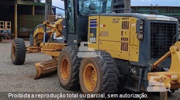 Motoniveladora Komatsu GD655-3