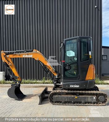 Mini-Escavadeira Case CX35D