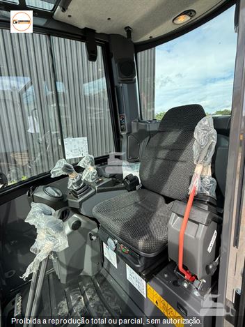 Mini-Escavadeira Case CX22D