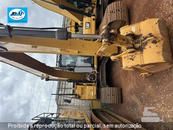 Escavadeira Caterpillar 313GC