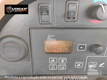 Trator Agrícola John Deere 7200J