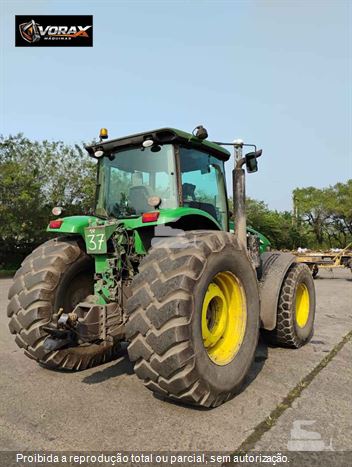 Trator Agrícola John Deere 7200J