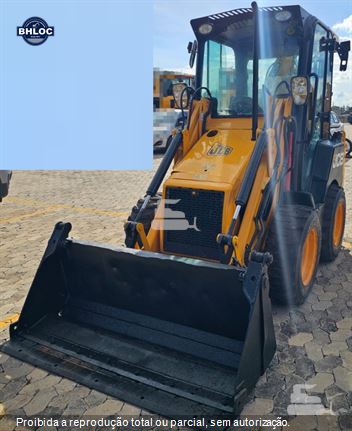 Mini-Retroescavadeira JCB 1CX