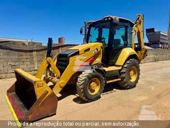 Retro Escavadeira Caterpillar 416