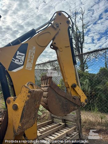 Retro Escavadeira Caterpillar 416E