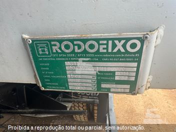 Caminhão Volkswagen 31-320 E Constellation 6x4 3-Eixos 2p (Diesel)