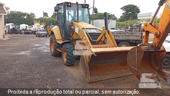 Retro Escavadeira Caterpillar 416F2