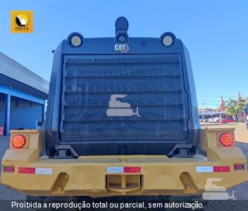 Pá Carregadeira Caterpillar 966L