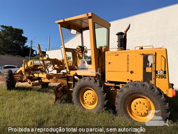 Motoniveladora Caterpillar 120G