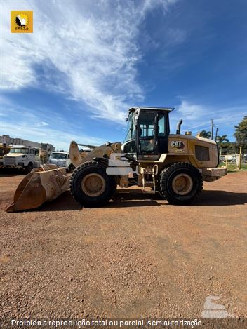 Pá Carregadeira Caterpillar 924K