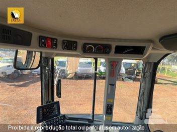Pá Carregadeira Caterpillar 924K