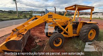 Retro Escavadeira Massey Ferguson MF86