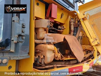 Trator de Esteira Komatsu D61-EX
