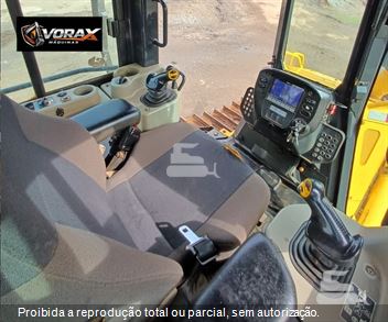 Trator de Esteira Komatsu D61-EX