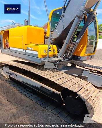 Escavadeira Hyundai R180LC-9