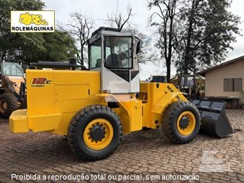 Pá Carregadeira New Holland 12C