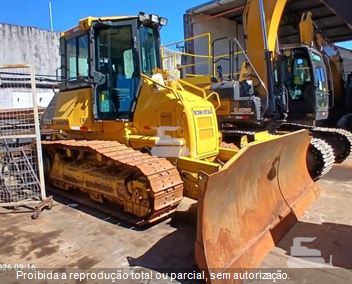 Trator de Esteira Komatsu D51-EX
