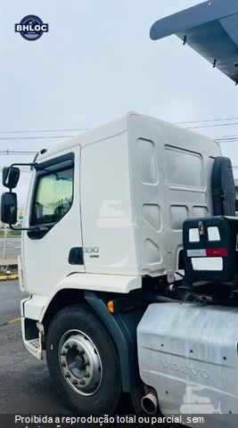 Caminhão Volvo VM 330 8x2 2p (Diesel) (E5)