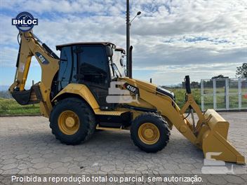 Retro Escavadeira Caterpillar 416F2