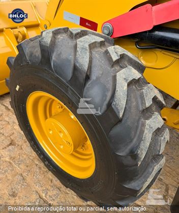Retro Escavadeira Caterpillar 416F2