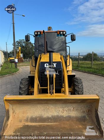 Retro Escavadeira Caterpillar 416F2