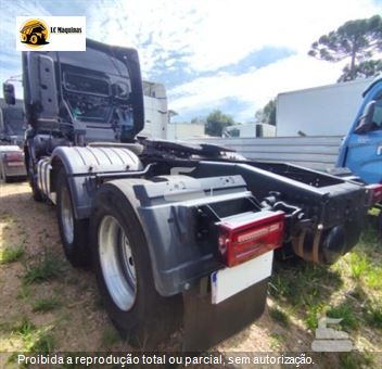 Caminhão Volkswagen 25-480 Constellation 6x2 2p (Diesel)