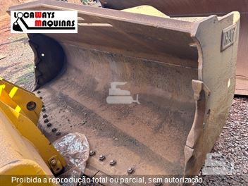 Pá Carregadeira Caterpillar 966L