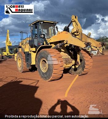 Pá Carregadeira Caterpillar 966L