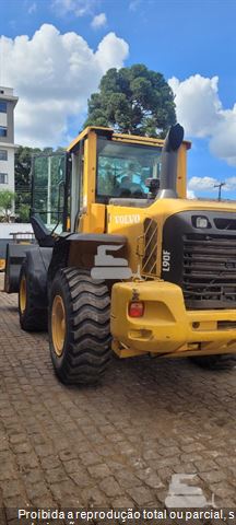 Pá Carregadeira Volvo L90