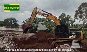 Escavadeira Caterpillar 318D2L