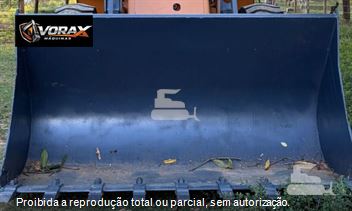 Pá Carregadeira Case W20E