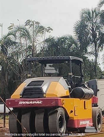 Rolo Compactador Dynapac CP274