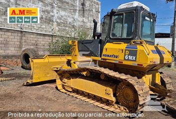 Trator de Esteira Komatsu D61-EX