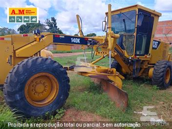 Motoniveladora Caterpillar 140K