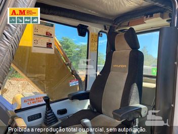 Escavadeira Hyundai R210LC-7
