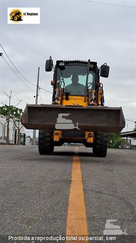 Mini-Retroescavadeira JCB 1CX