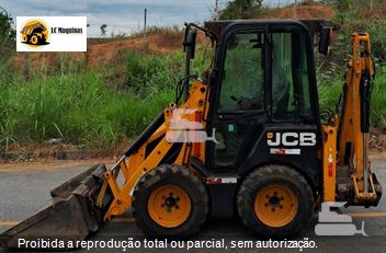 Mini-Retroescavadeira JCB 1CX