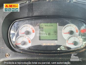 Pá Carregadeira New Holland W130 B